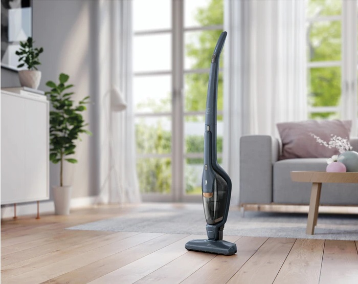 пылесос Electrolux EERC75DB купить