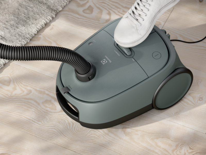 пылесос Electrolux EB61C1OG купить