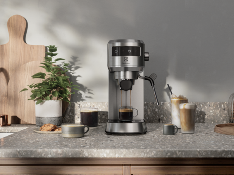 кофеварка Electrolux E6EC1-6ST купить