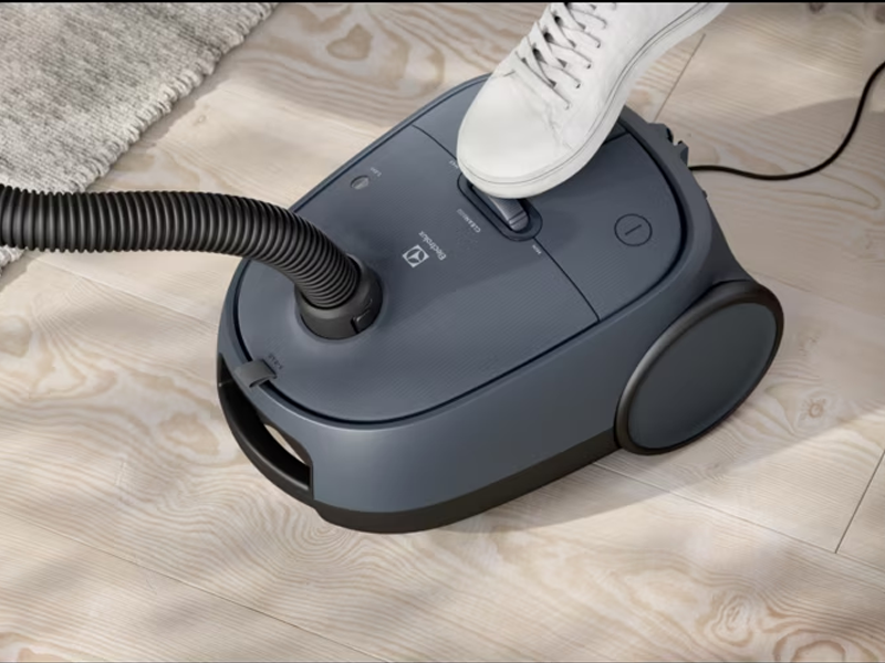 пылесос Electrolux EB61C4DB купить